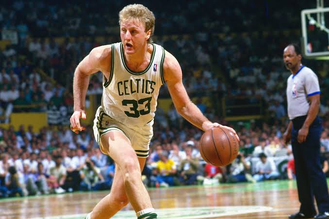 REASONS WHY LARRY BIRD REMAINS THE MOST POPULAR AND HIGHLY REGARDED PLAYER IN THE COUNTRY….