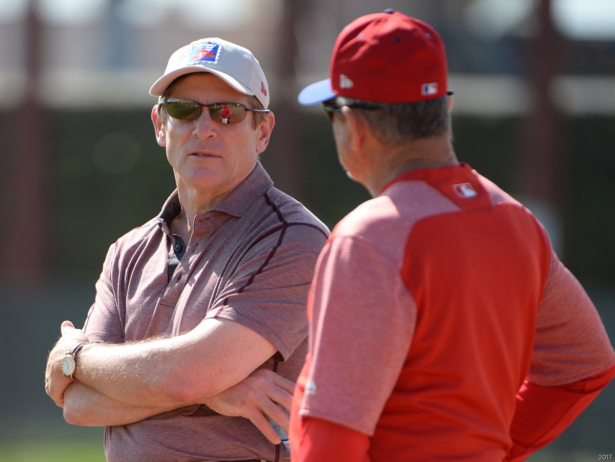  MLB Report: John S. Middleton Confronts Rob Thomson – Is the Braves’ Manager Facing Termination?